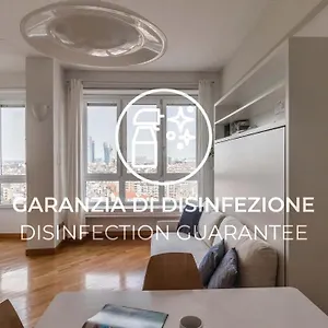 https://italianway-biancamano-2.italymilanhotels.net